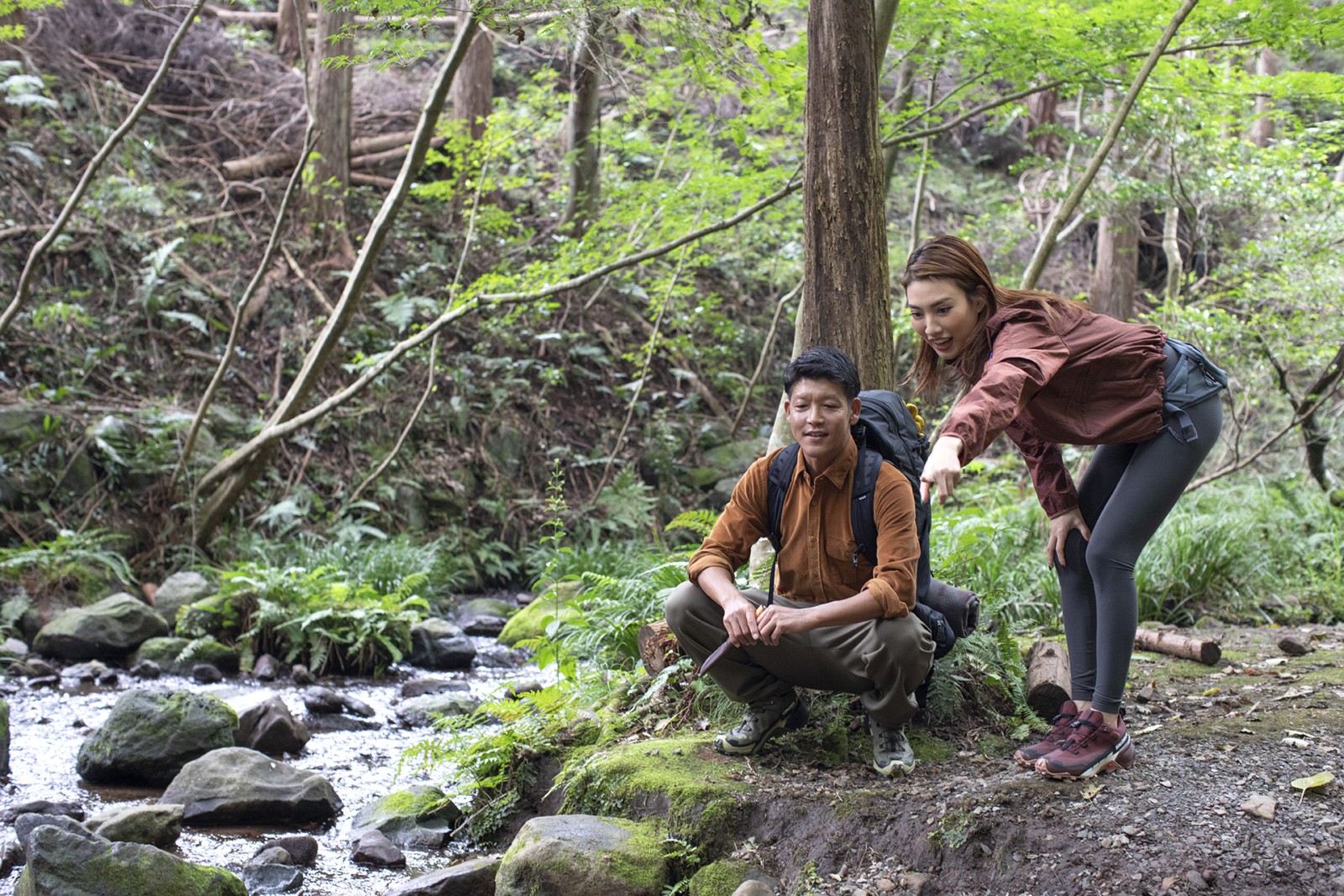 主人公の駿河太郎さんとゲストの青山めぐさん