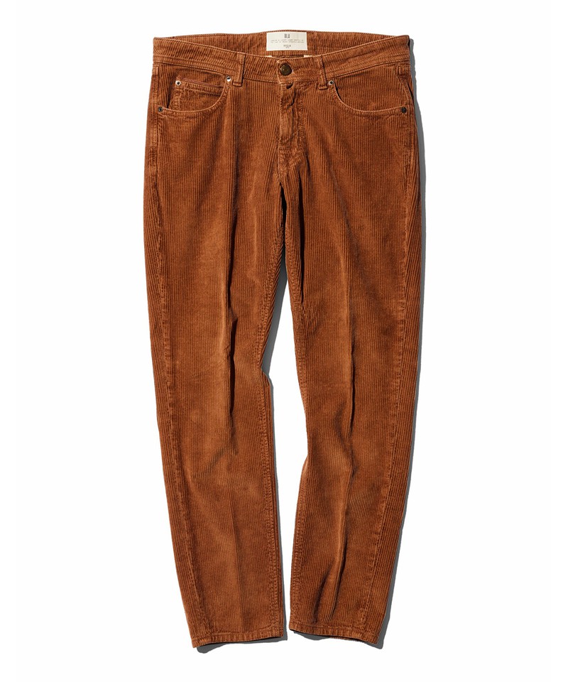 パンツ3万6300円/ブリリア 1949(トヨダトレーディング プレスルーム)