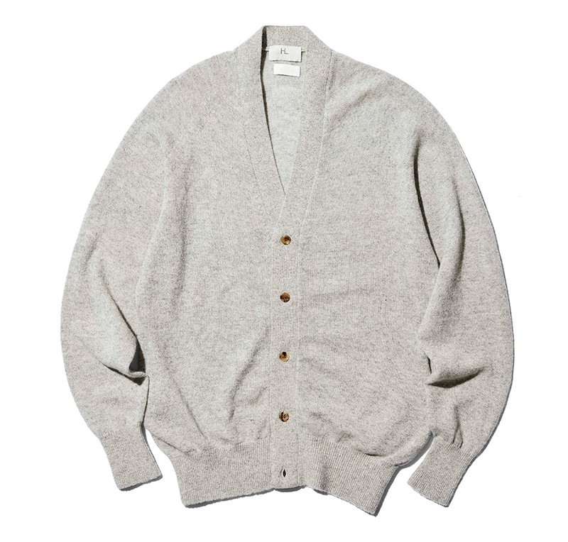 カーディガン4万8400円／ヘリル（にしのや）