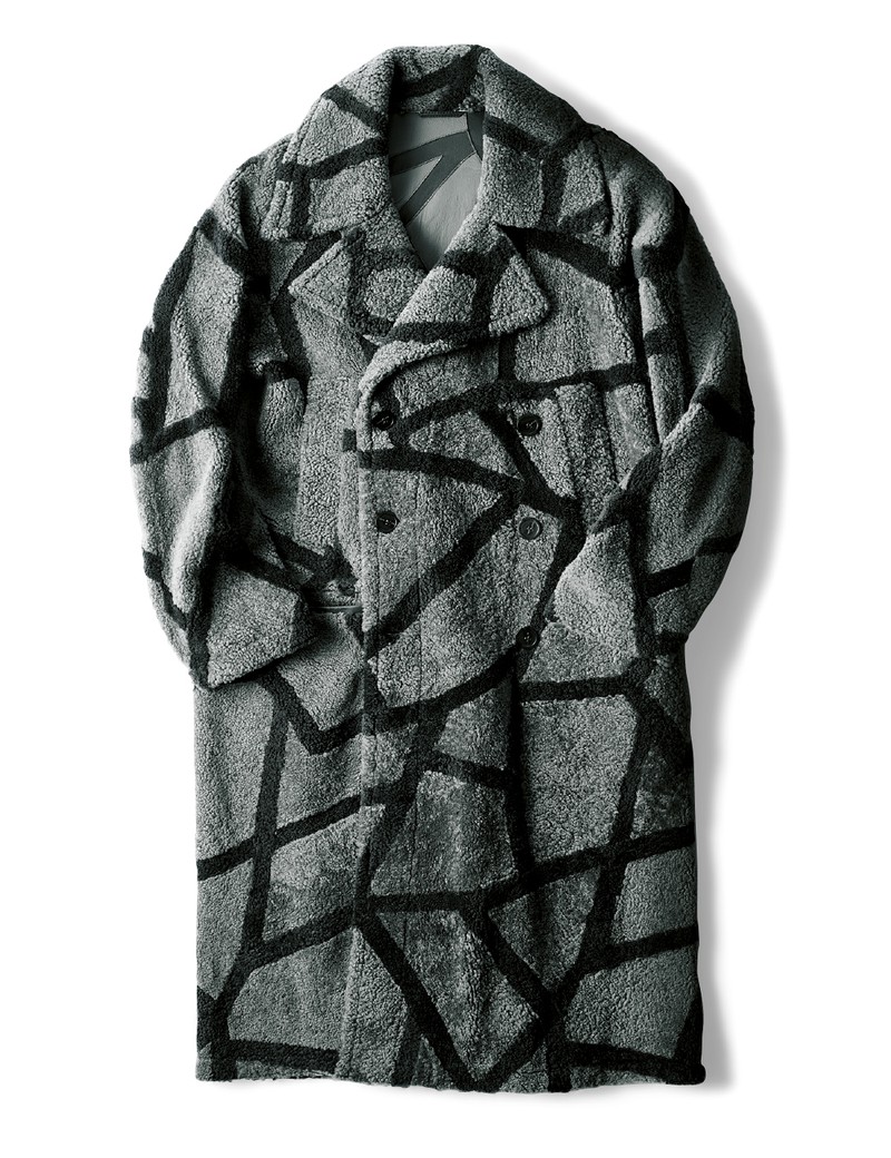 ▲ コート91万3000円/エンポリオ アルマーニ(ジョルジオ アルマーニ ジャパン)