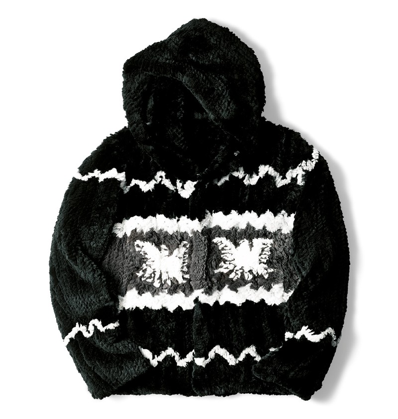 ▲ ニット19万8000円/イサムカタヤマバックラッシュ(バックラッシュ)