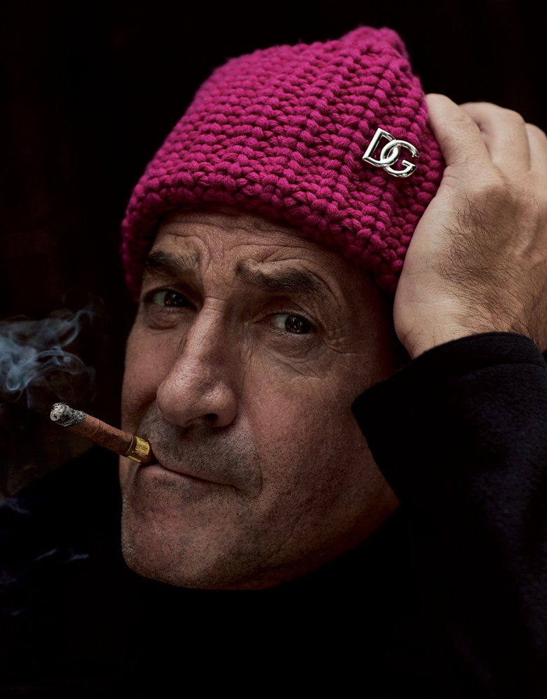 ▲ ニットキャップ5万1700円、コート34万1000円、ニット13万900円/すべてドルチェ&ガッバーナ(ドルチェ&ガッバーナ ジャパン)