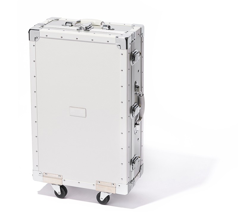 スーツケース〔W60.3×H38.5×D20.3㎝〕33万円/クリーザン(コニー)