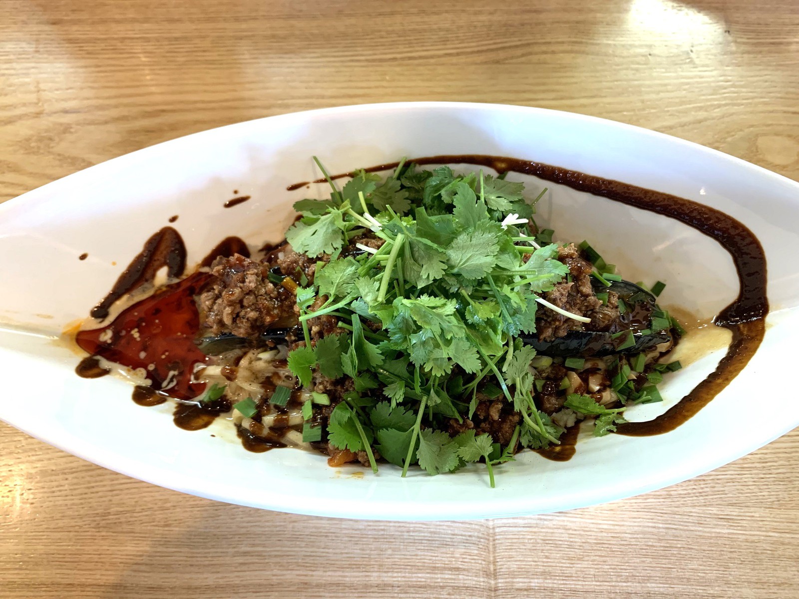 ラーメン 麺 㐂色 秋茄子の汁なし担々麺