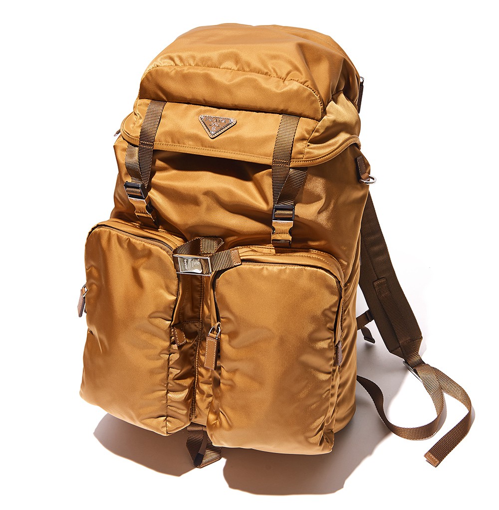 リュック［W32×H53.5×D16.5㎝］34万1000円（予価）／プラダ（プラダ クライアントサービス）