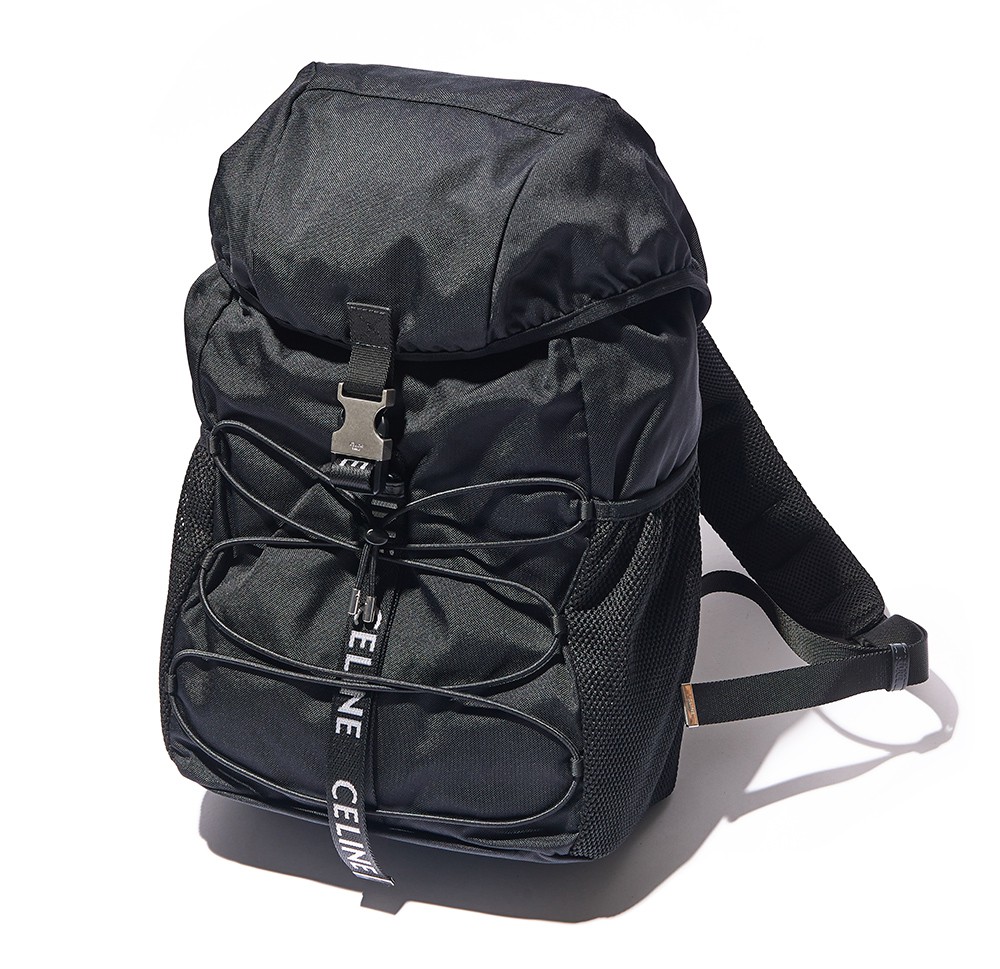 リュック ［W42×H42×D27㎝］24万2000円／セリーヌ バイ エディ・スリマン（セリーヌ ジャパン）