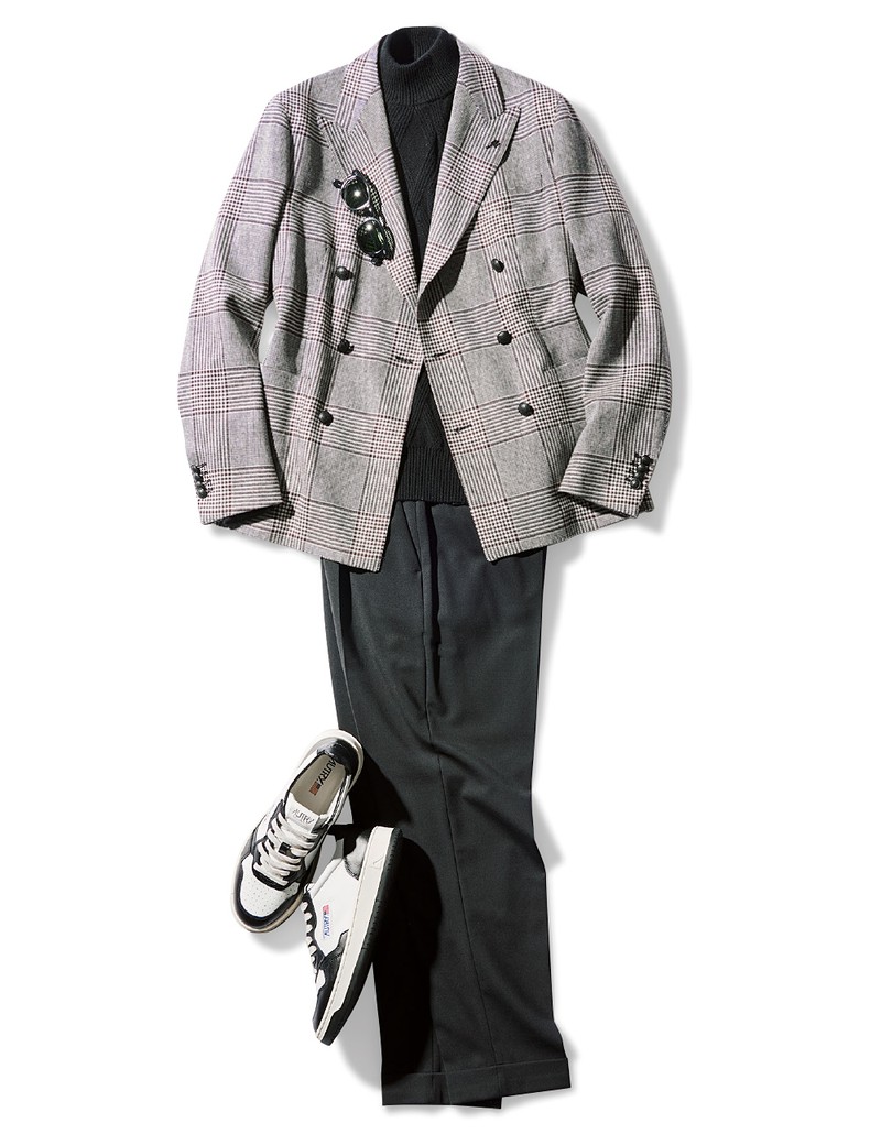 ジャケット11万5500円/タリアトーレ(トレメッツォ)、ニット9万200円/ドルモア(バインドピーアール)、パンツ4万4000円/ピーティートリノ(PT JAPAN)、靴2万8600円/オートリ―(トヨダトレーディング プレスルーム)、サングラス3万9600円/モスコット(モスコット トウキョウ)