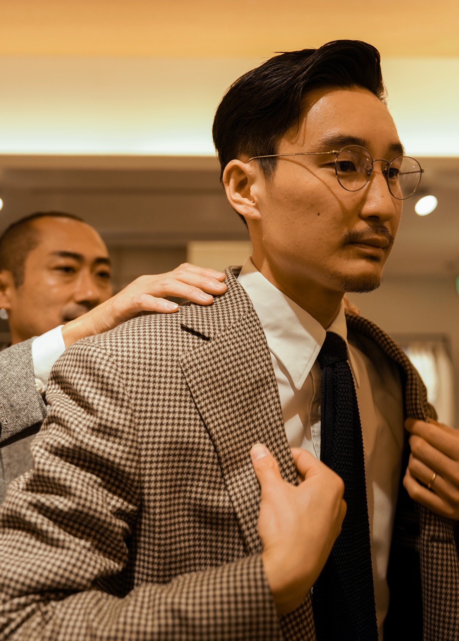 アイネックス社に訪れた阿由葉さん