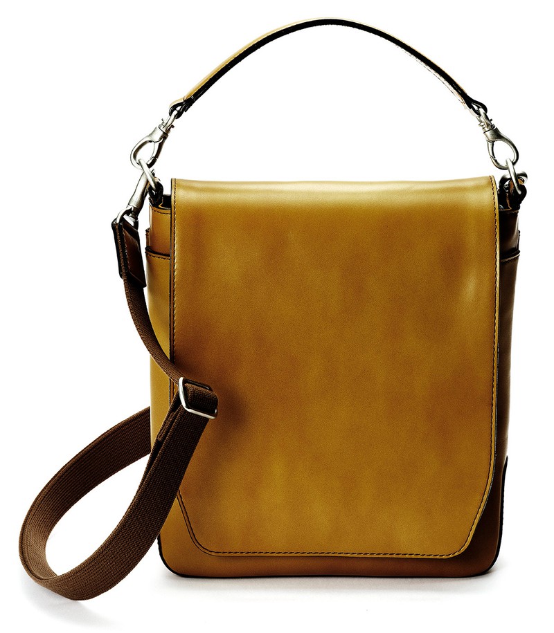 ［W21×H26×D6cm］バッグ4万700円／エルゴポック(キヨモト NC事業部)