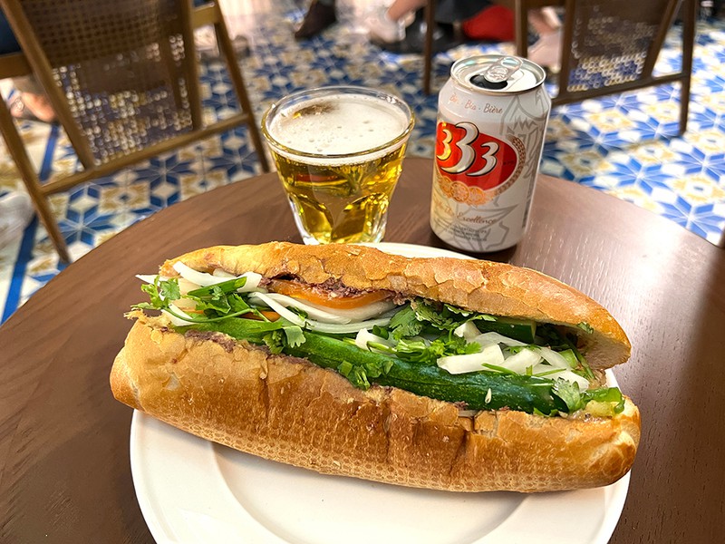 Bánh Mì Huynh Hoa バイミー バインミー
