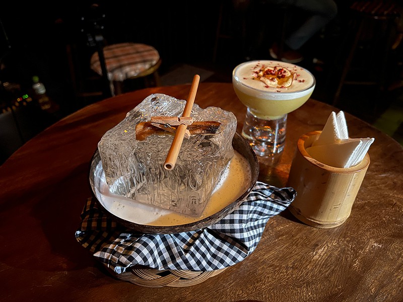 The Alley Coctail Bar & Kitchem MUSTARD SOUR