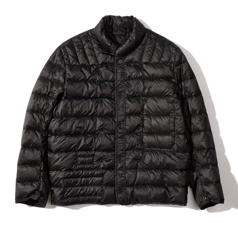 ▲ マウンテンパーカ28万6000円/ストーンアイランド