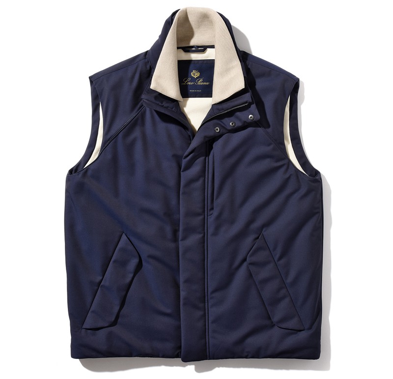 ▲ アウター63万4700円/ロロ・ピアーナ(ロロ・ピアーナ ジャパン) ※2023年1月1日より69万5200円に価格が変更されます。