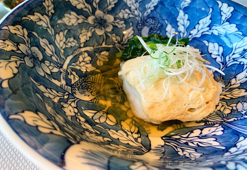 ザ・ペニンシュラ東京 中国料理「ヘイフンテラス」みかわち焼と長崎県産 旬の食材コース