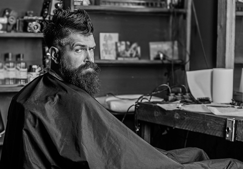 伝説のヘアメイクが教える「薄毛も顔の悩みも“ワックスのつけ方”でカバーできます」