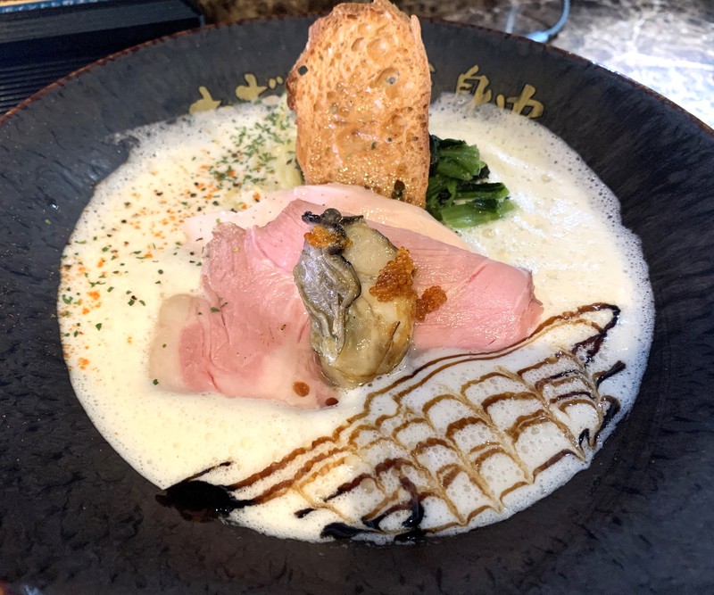 ただいま変身中　牡蠣ラーメン　山本益博　LEON.JP