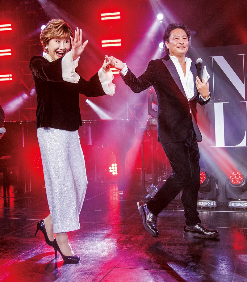 LEON 21周年記念イベントガラディナー