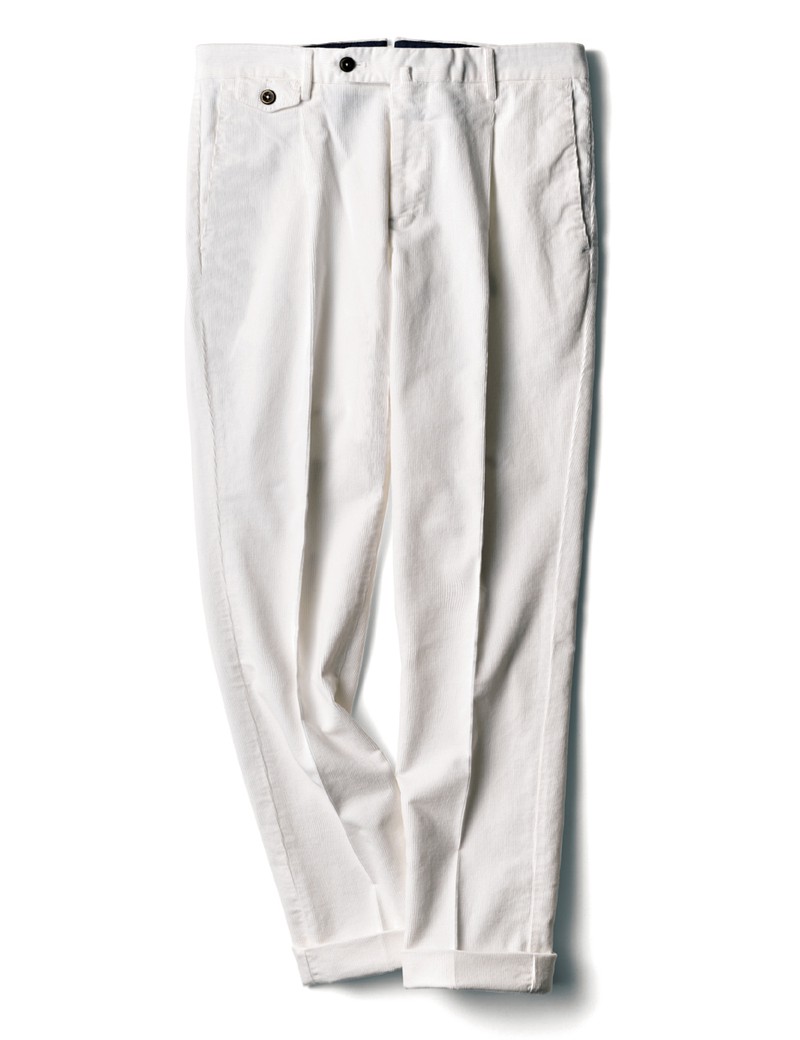 ▲ パンツ3万8500円/ピーティー トリノ(ビームス 六本木ヒルズ)