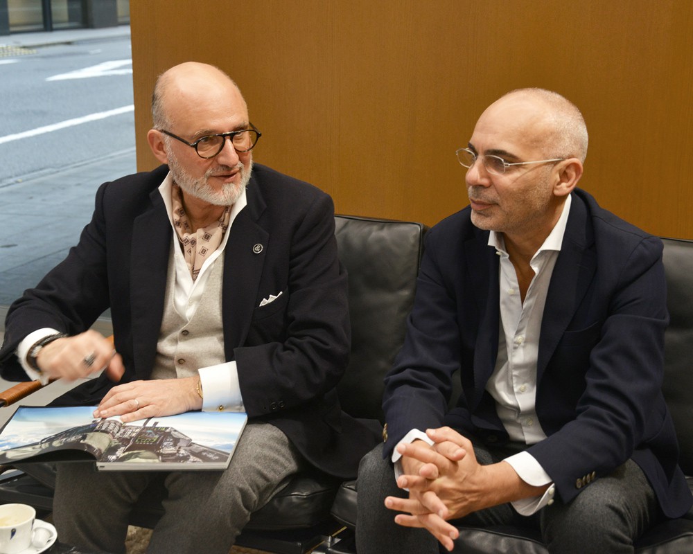 ▲ 左から、CEOのカルロス=アントニオ・ロシロさん、共同創業者・クリエイティブディレクターのブルーノ・ベラミッシュさん。