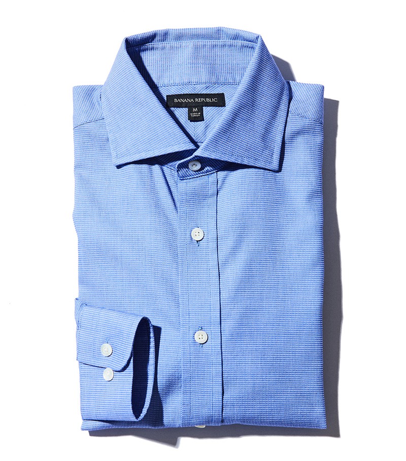 シャツ1万3400円/バナナ・リパブリック