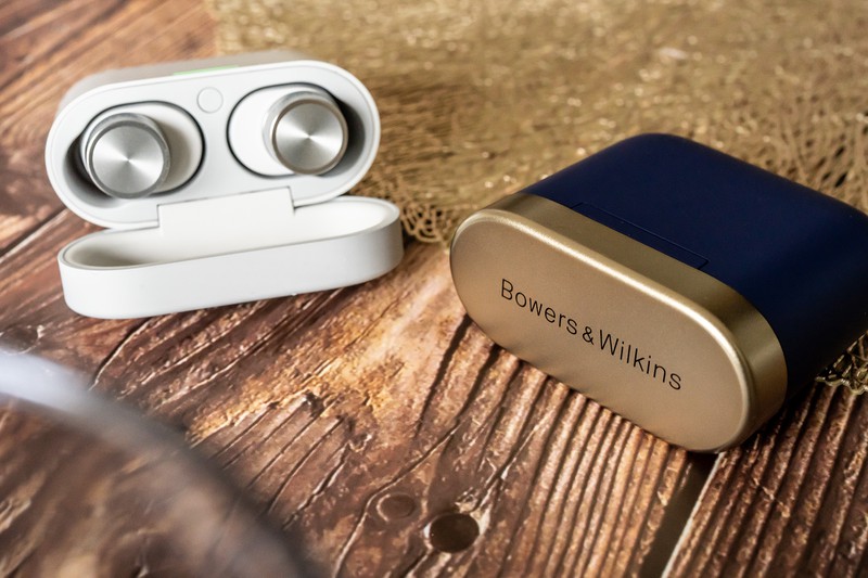 Bowers & Wilkins Pi5 S2 ワイヤレスイヤホン 完動美品 Pi5 S2 - プレミアム・ノイズキャンセリング完全ワイヤレス