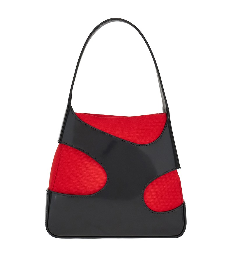 ▲ バッグ[W21.5×H20×D6cm]24万2000円／フェラガモ(フェラガモ･ジャパン)