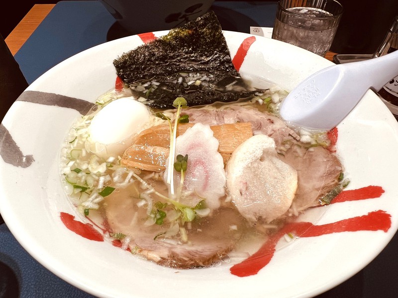 山本益博　LEON.JP　東京ラーメンストリート　函館あじさい