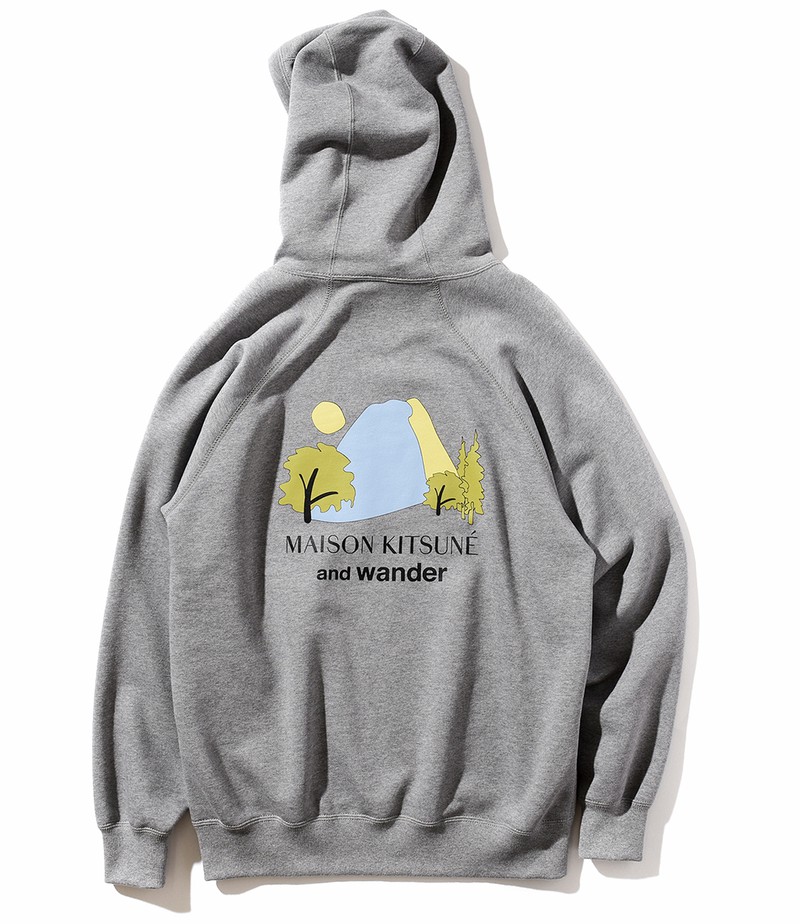 ▲ パーカ4万1800円/メゾン キツネ × アンドワンダー(メゾン キツネ カスタマーセンター)