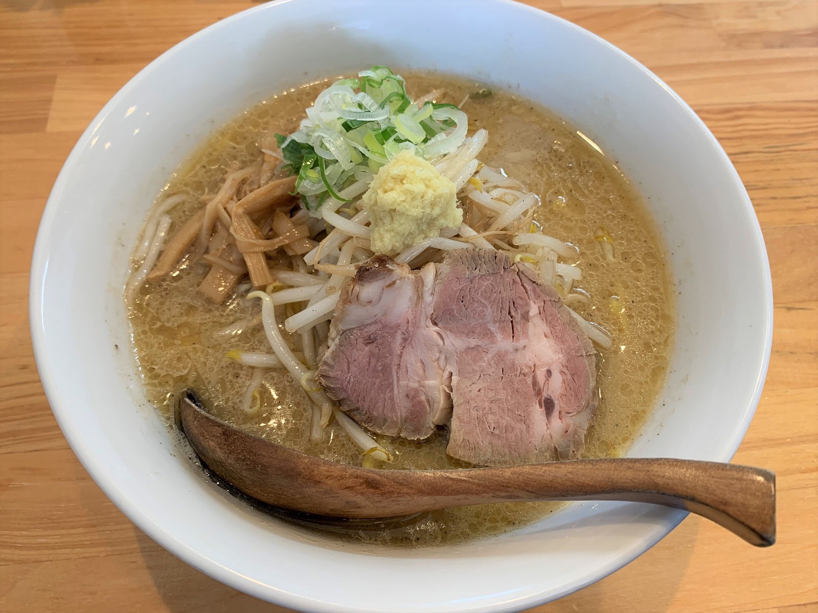 山本益博　LEON.JP　味噌ラーメン　八乃木