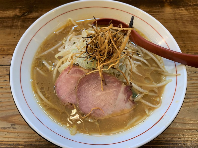 山本益博　LEON.JP　味噌ラーメン　鶉