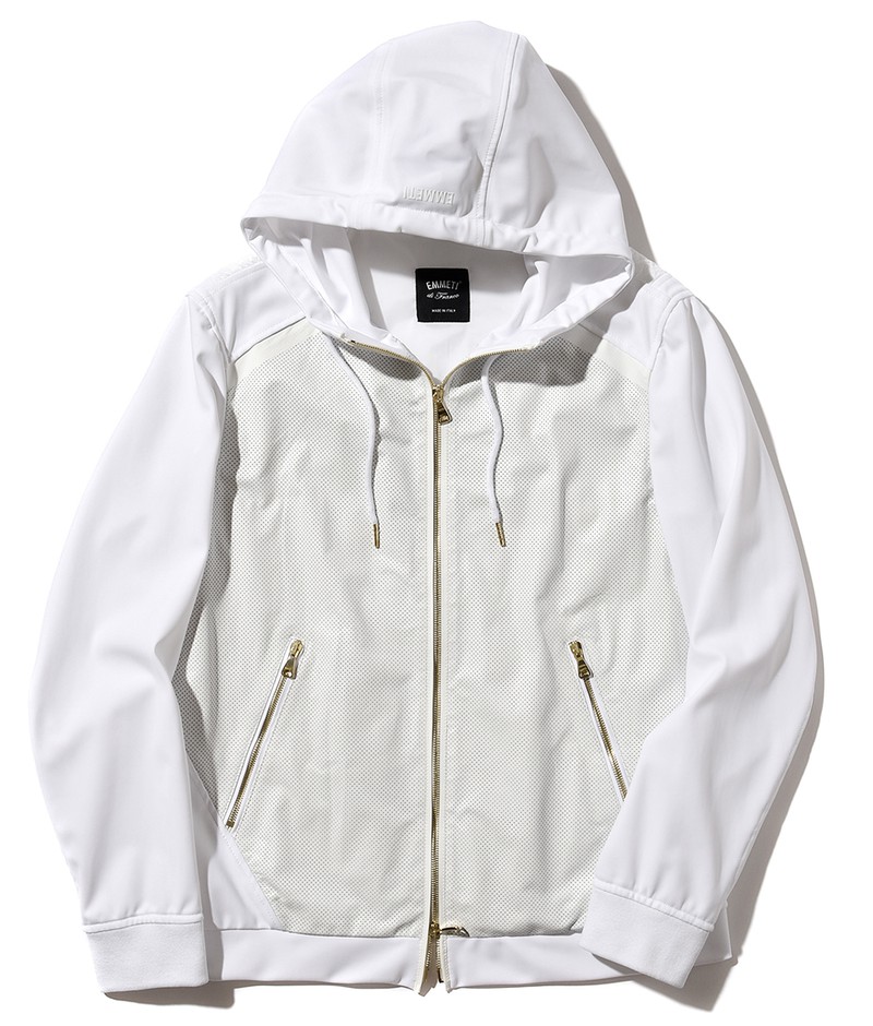 ▲ パーカ13万2000円/エンメティ(インテレプレ)