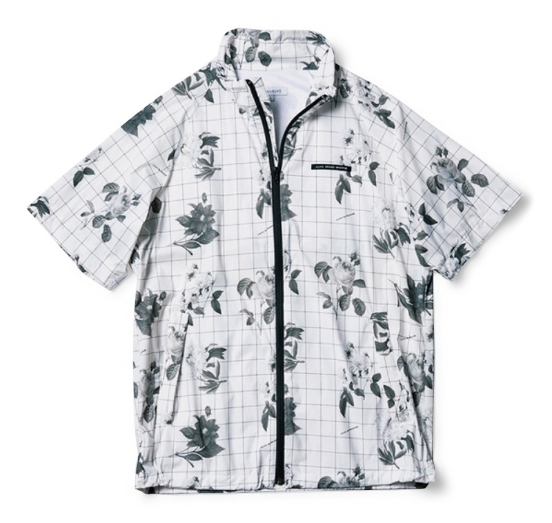 ブルゾン4万1800円/ジュン アンド ロペ(ジュンカスタマーセンター)