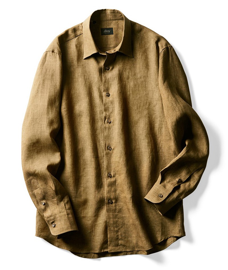 シャツ7万9200円/ブリオーニ(ブリオーニ クライアントサービス)