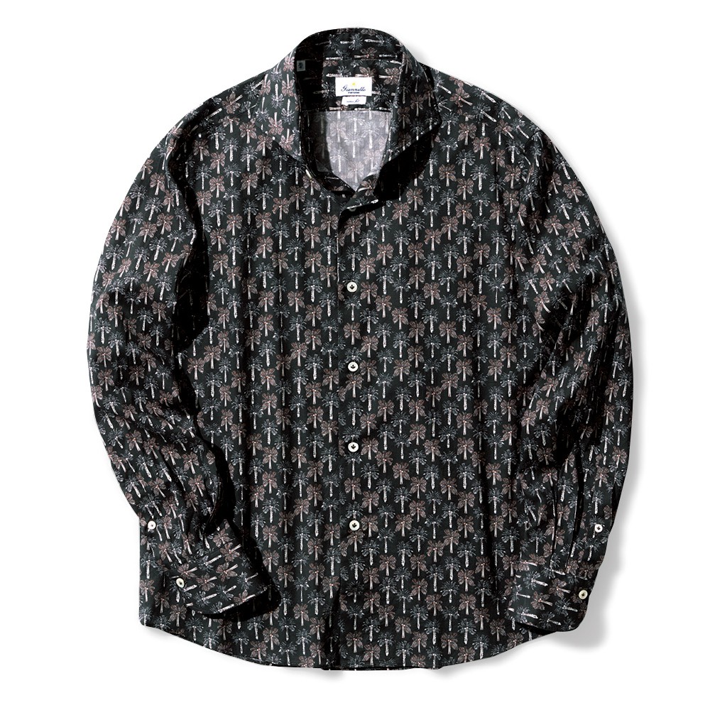 シャツ3万6300円/ジャンネット(トヨダトレーディング プレスルーム)