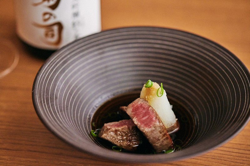 菊の司酒造 炭火焼ステーキ 天元「純米大吟醸 菊の司 結の香仕込み」×「岩手県産雫石牛ヒレグリルー和風おろし出しー」