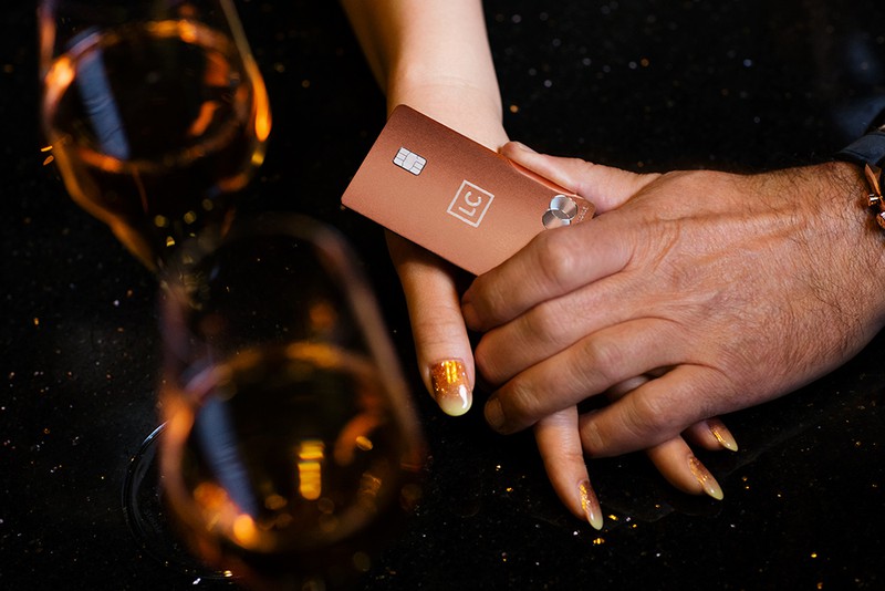 時計256万3000円/ゼニス ラグジュアリーカード ローズゴールド Mastercard Gold Card(Rose Gold)