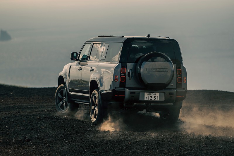 Land Rover Defender130(ランドローバー ディフェンダー130)