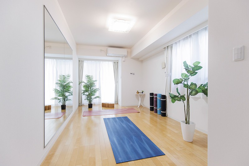1on1 YOGA MOMO