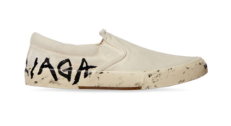 スニーカー9万2400円/バレンシアガ(バレンシアガ クライアントサービス)