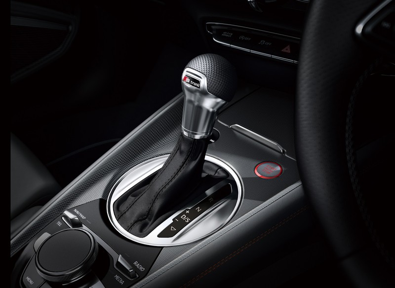 Audi TT Coupe   LEON.JP
