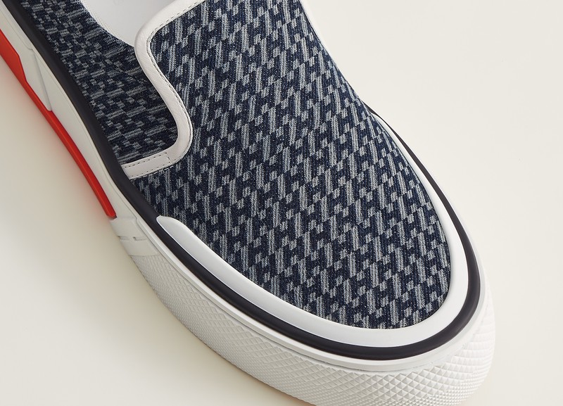 スニーカー11万3300円)/エルメス(エルメスジャポン)