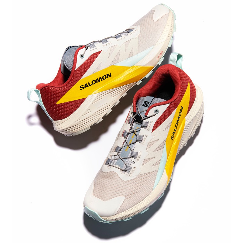 スニーカー1万7600円／サロモン（サロモン コールセンター）