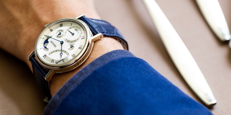 ★レオン★ オメガ カジュアル時計 ネイビー 大人がトキめく腕時計 | 特集コンテンツ | LEON レオン