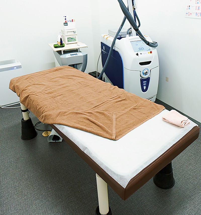 37歳オトコのスネ毛は「医療脱毛」でどうなる!?