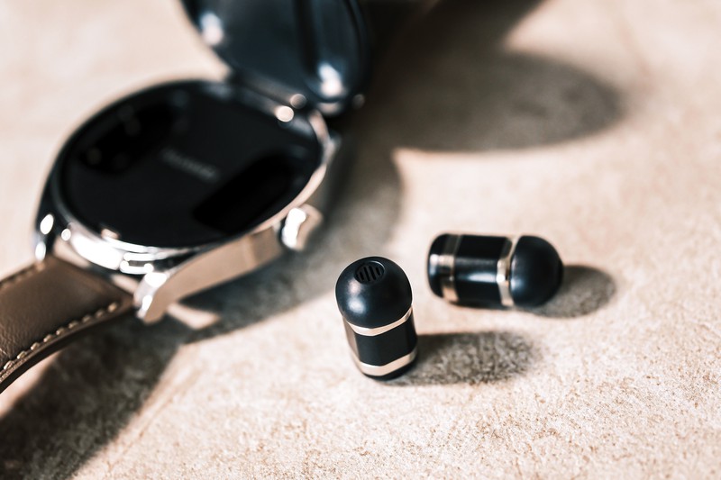 「HUAWEI WATCH Buds」7万1280円／ファーウェイ