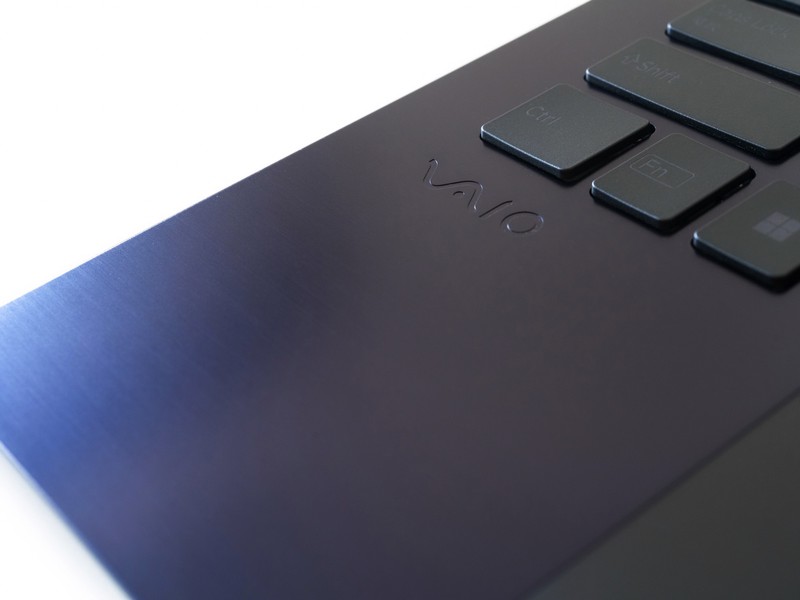 「VAIO SX14(勝色特別仕様)」オープン価格/VAIO