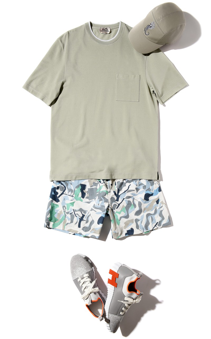 ▲ ショーツ7万8100円、Tシャツ6万2700円、キャップ6万9300円、スニーカー15万7300円／すべてエルメス（エルメスジャポン）
