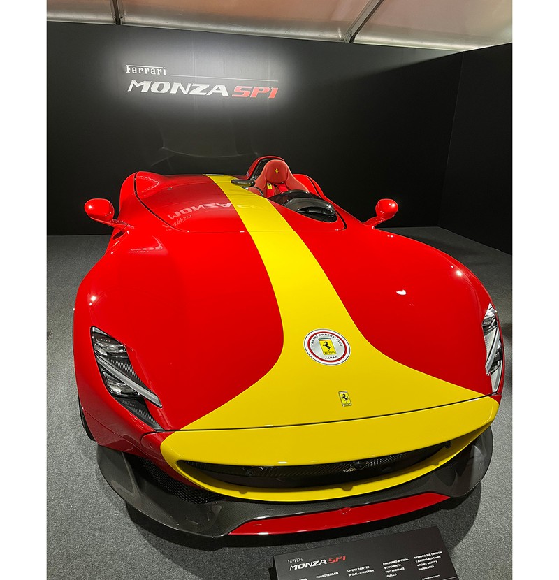 フェラーリ 限定車のモンツァ SP1。