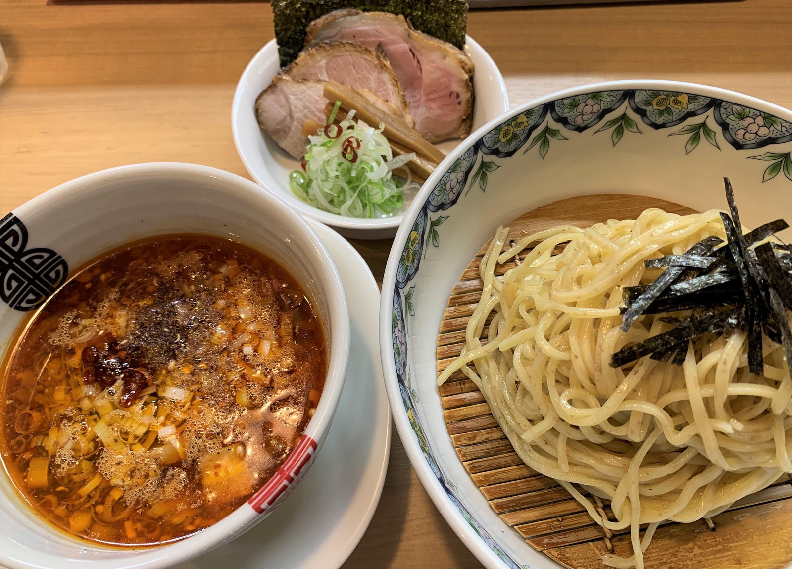 辛いラーメン　山本益博　LEON.JP