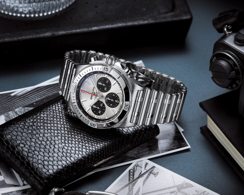 ▲ 「クロノマット B01 42」自動巻き、SSケース(42mm)×ブレスレット。200m防水。110万5500円/ブライトリング(ブライトリング・ジャパン)